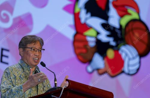 TAN SRI ABANG JOHARI TUN OPENG