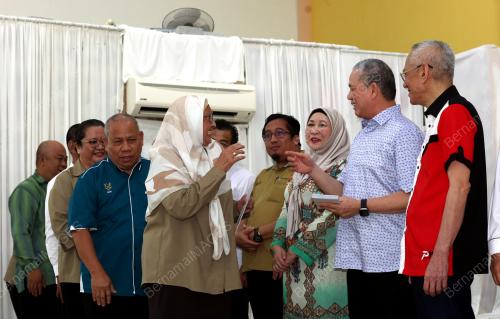 DATUK SERI FADILLAH YUSOF