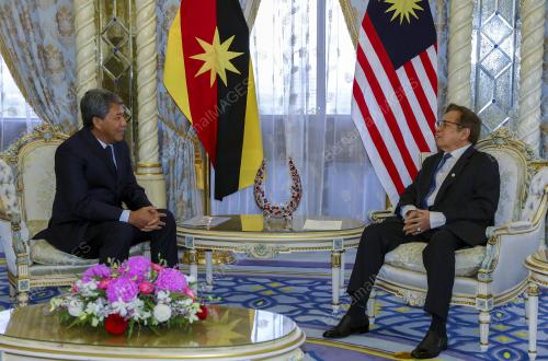 TAN SRI ABANG JOHARI TUN OPENG