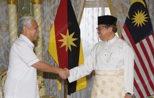 TAN SRI ABANG JOHARI TUN OPENG