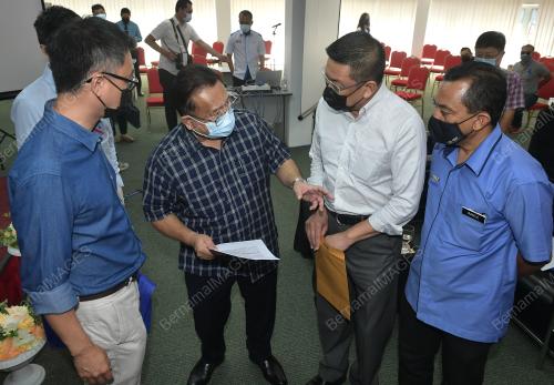 DATUK SERI ALEXANDER NANTA LINGGI