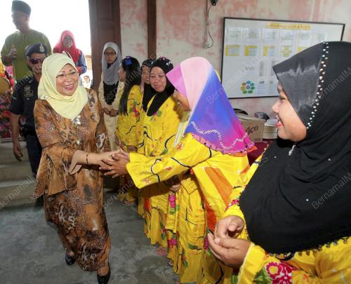 SK02_03082014_RAYA