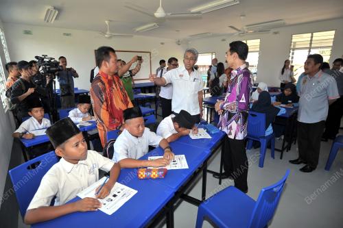 SK02_03082017_SEKOLAH