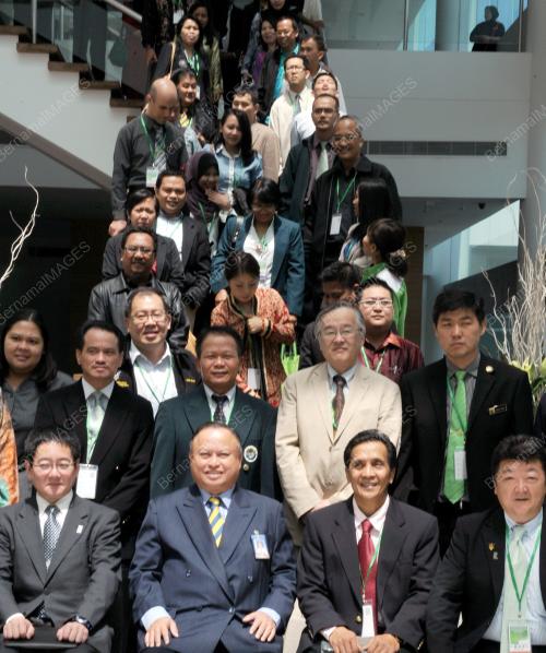 SK02_04072013_SIMPOSIUM
