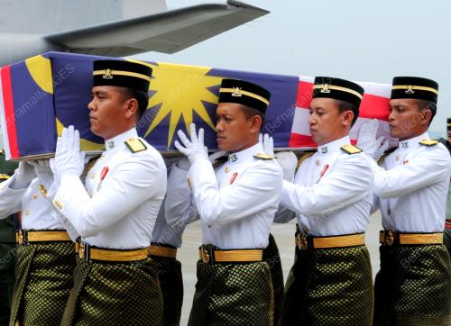 SK02_04102014_MH_17_KUCHING