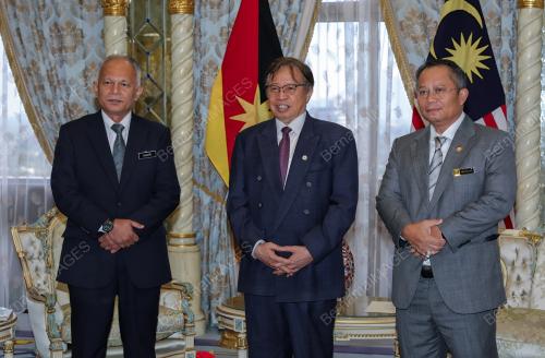 TAN SRI ABANG JOHARI TUN OPENG