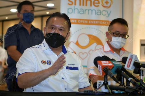 DATUK SERI ALEXANDER NANTA LINGGI