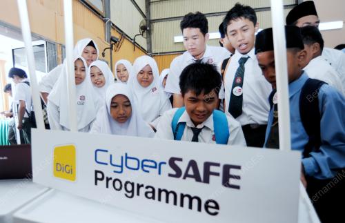 SK02_06072012_CYBERSAFE