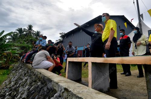 DATUK SERI NANCY SHUKRI