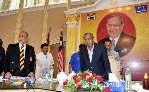 SK02_06122015_ADENAN