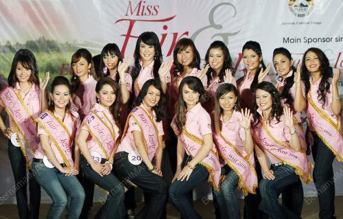 MISS FAIR 2010