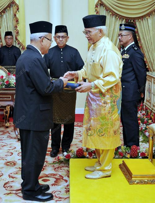 SK02_07052017_ANGKAT_SUMPAH