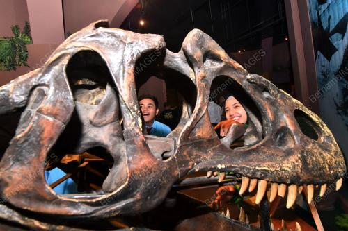SK02_07052018_PETROSAINS_DINOTREK_BN201805067891