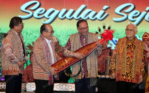 DATUK SERI ANWAR IBRAHIM