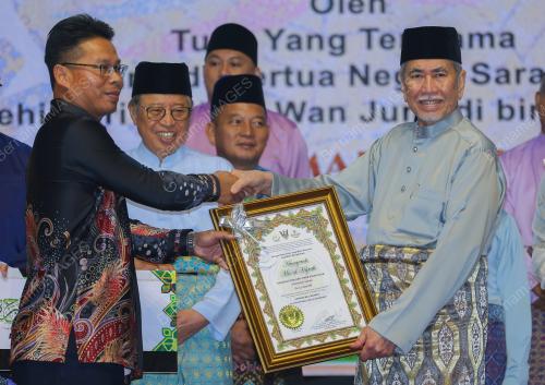 TUN DR WAN JUNAIDI TUANKU JAAFAR