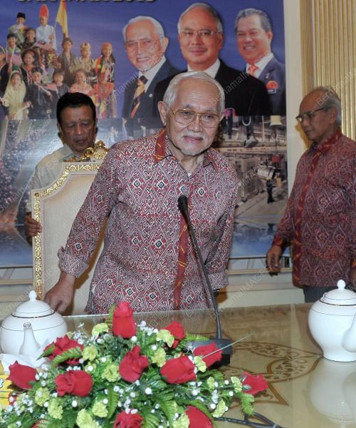 TAN SRI ABDUL TAIB MAHMUD
