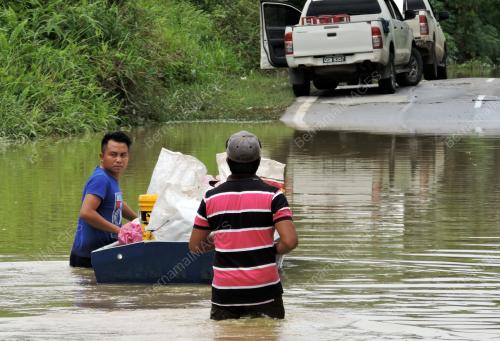 SK02_08022018_BANJIR
