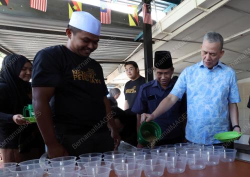 DATUK SERI FADILLAH YUSOF