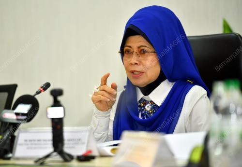 DATUK SERI FATIMAH ABDULLAH