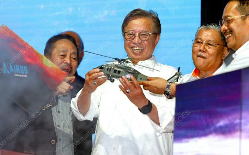 TAN SRI ABANG JOHARI TUN OPENG