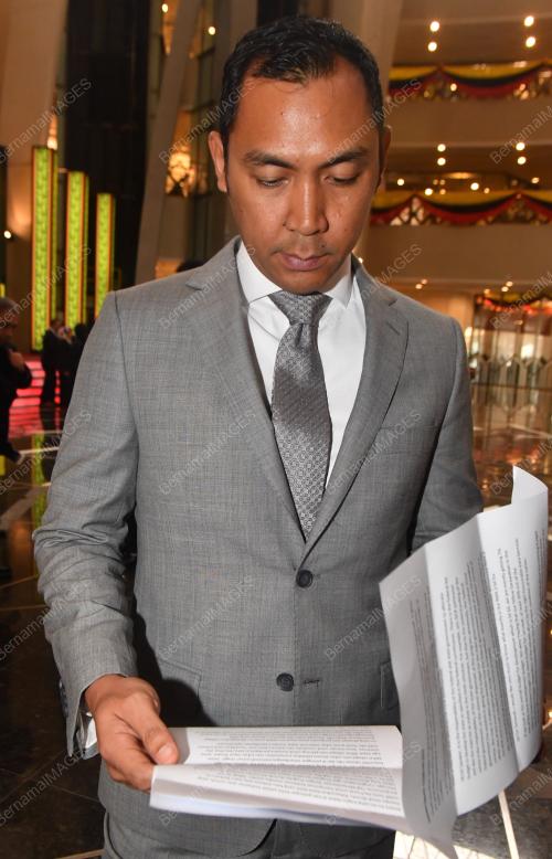 SK02_08112018_SIDANG