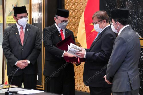 DATUK PATINGGI ABANG JOHARI TUN OPENG
