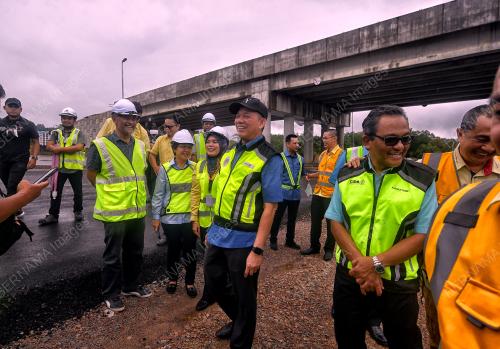 DATUK SERI FADILLAH YUSOF