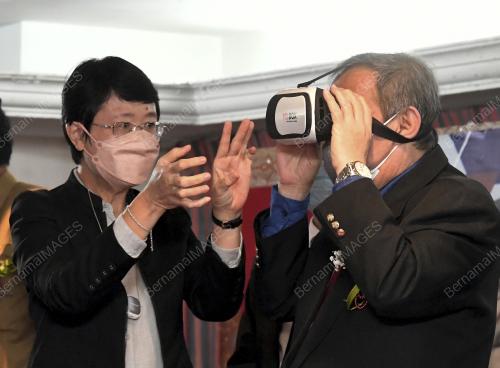 DATUK ROLAND SAGAH WEE INN