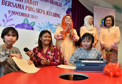 SK02_09112017_SABATI_BRAILLE