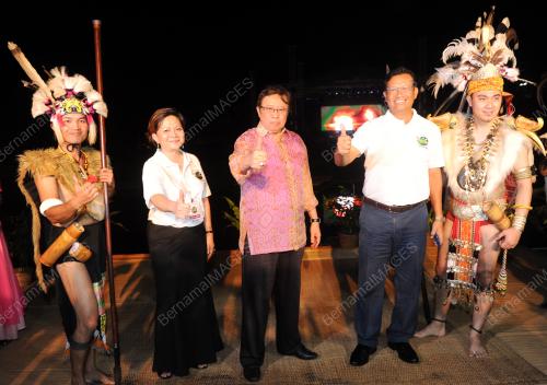 SK02_1070415_AIFFA_2015_10042015