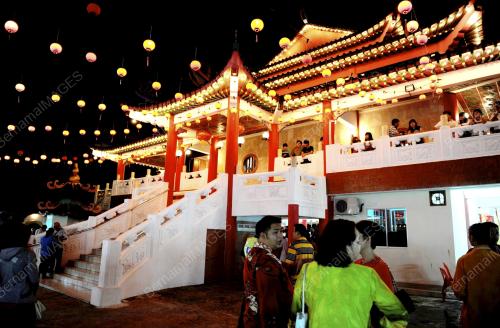 SK02_11022013_TOKONG_HIAS