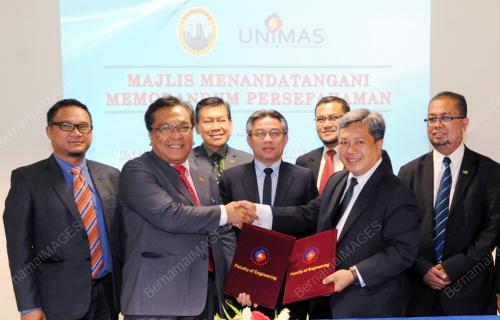 SK02_11062015_UNIMAS_MOU