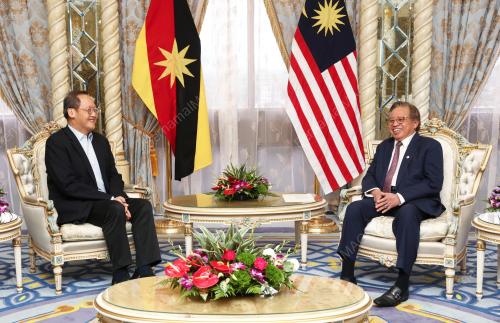 TAN SRI ABANG JOHARI TUN OPENG