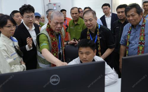 DATUK SERI FADILLAH YUSOF