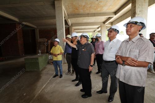 DATUK AMAR DOUGLAS UGGAH EMBAS