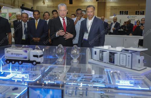 DATUK SERI FADILLAH YUSOF