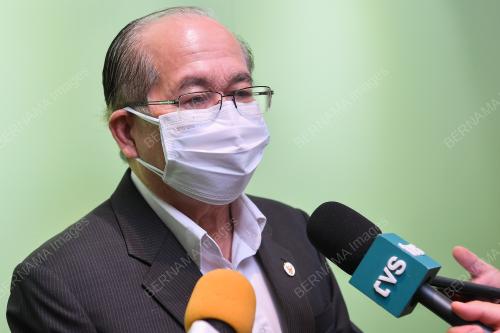 DATUK AMAR DOUGLAS UGGAH EMBAS