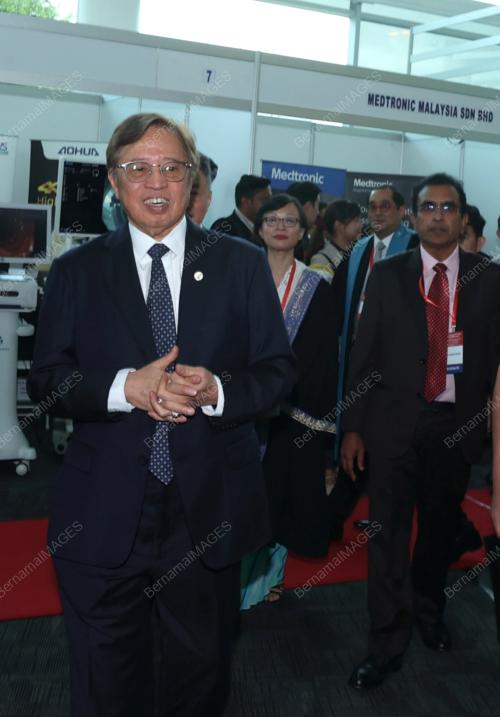 TAN SRI ABANG JOHARI TUN OPRNG