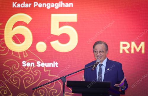 TAN SRI ABANG JOHARI TUN OPENG