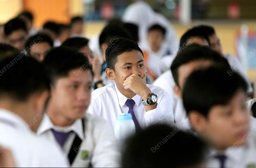 SK02_13102014_UJIAN