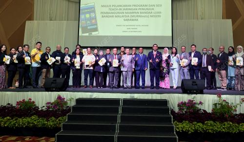 DATUK SERI DR SIM KUI HIAN