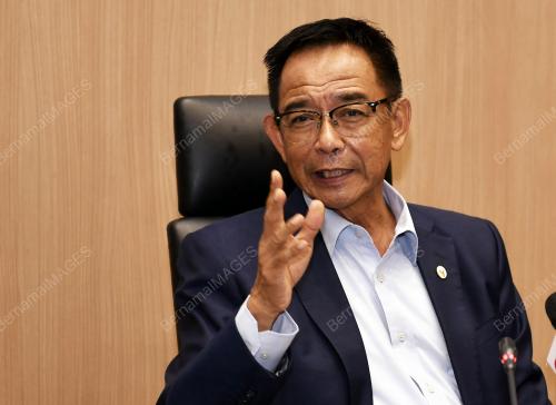 DATUK SERI ABDUL KARIM RAHMAN HAMZAH