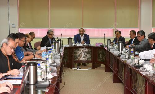 SK02_14012019_MENTERI_TAKLIMAT