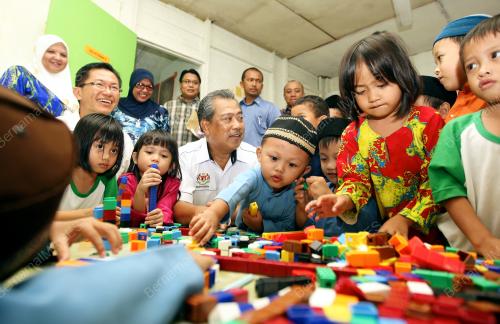 MUHYIDDIN YASSIN