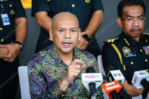 DATUK ARMIZAN MOHD ALI