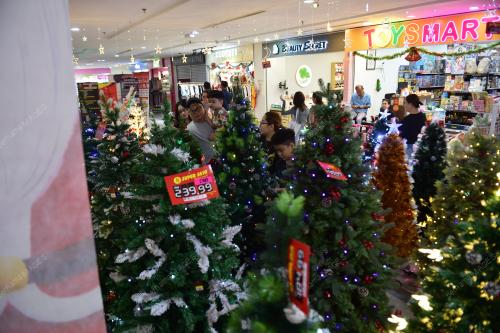 PERSIAPAN HARI NATAL 2025