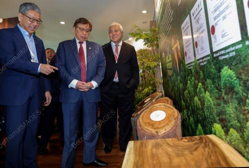 TAN SRI ABANG JOHARI TUN OPENG