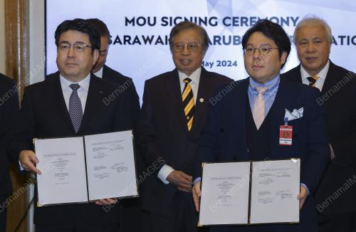 TAN SRI ABANG JOHARI TUN OPENG