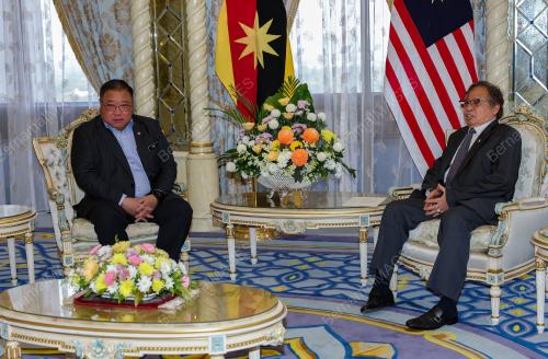 TAN SRI ABANG JOHARI TUN OPENG
