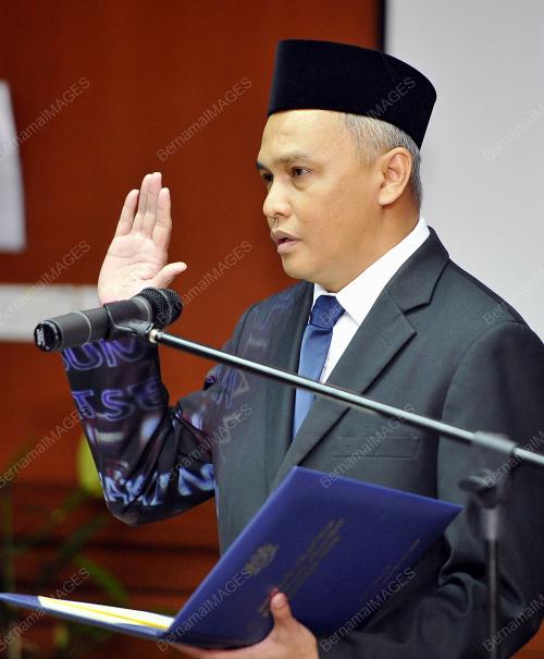 SK02_16032016_PESURUHJAYA